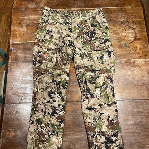 Sitka Gear Mountain Paint in Subalpine Camouflage Size 36x32